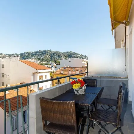 Luxury Between Antibs And Croisette *